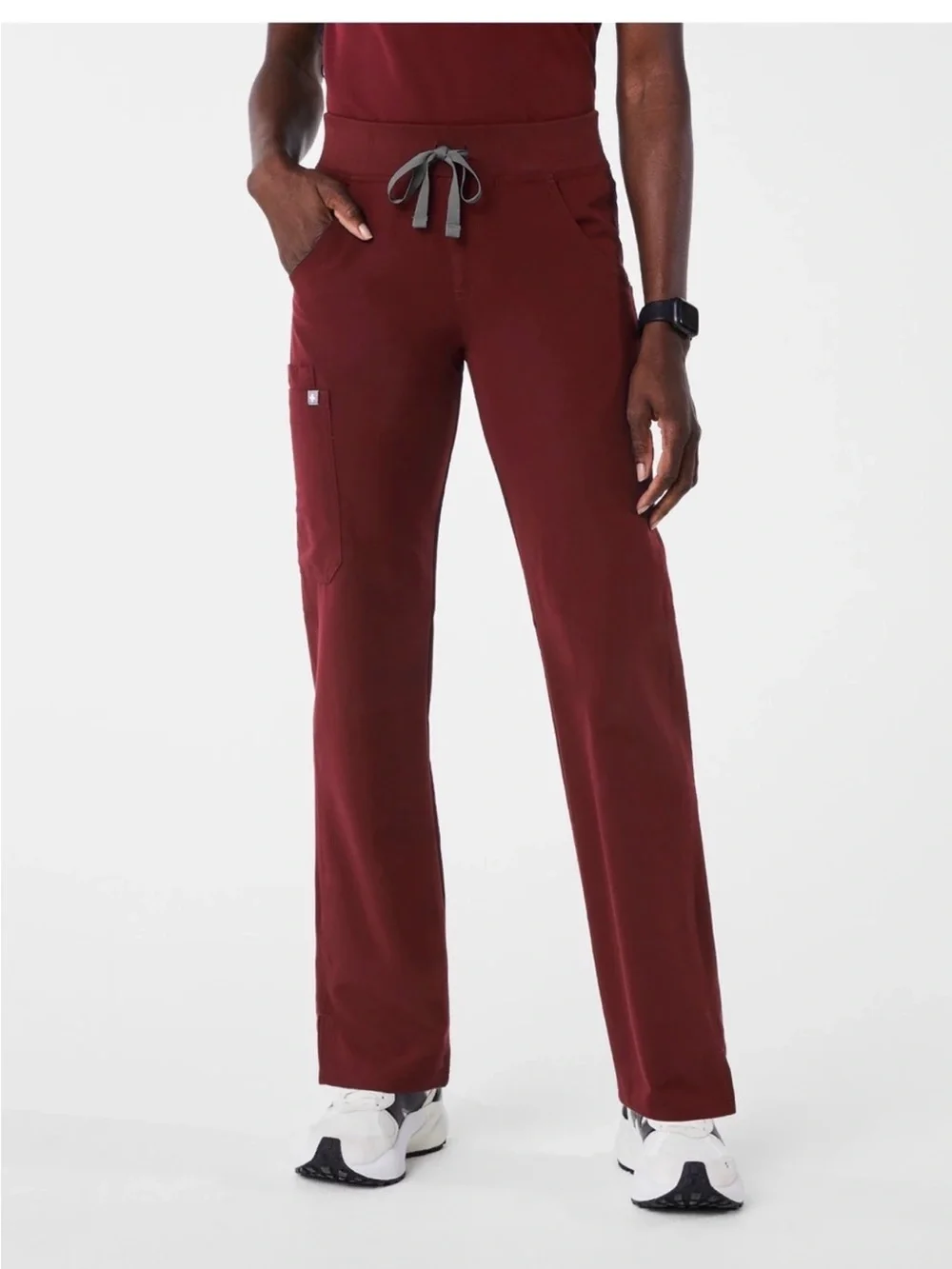 NWT FIGS Kade Cargo Scrub Pants Tall™ size XXS Tall maroon red